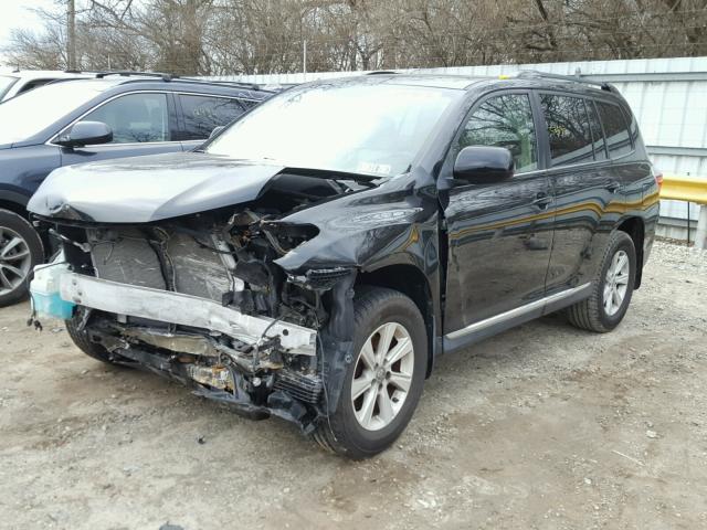 5TDBK3EH2DS176909 - 2013 TOYOTA HIGHLANDER BLACK photo 2