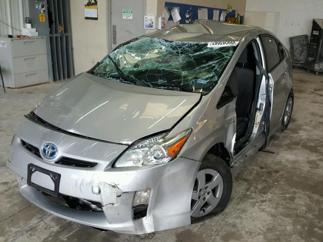 JTDKN3DU4B0324225 - 2011 TOYOTA PRIUS SILVER photo 2