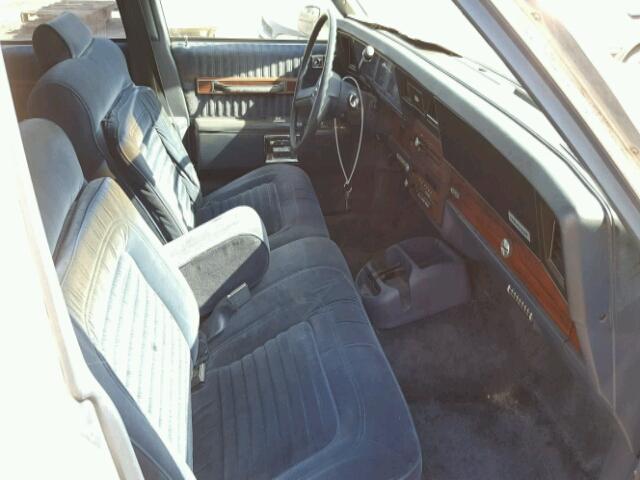 1G1BU51E0KA104370 - 1989 CHEVROLET CAPRICE CL WHITE photo 5