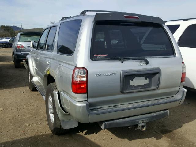 JT3GN86R010186827 - 2001 TOYOTA 4RUNNER SR SILVER photo 3