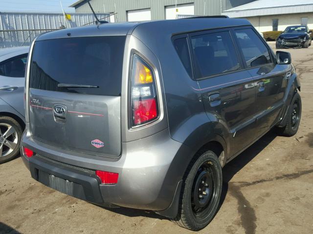 KNDJT2A20A7074227 - 2010 KIA SOUL + GRAY photo 4