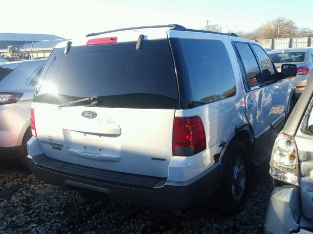 1FMFU18L53LA74855 - 2003 FORD EXPEDITION WHITE photo 4