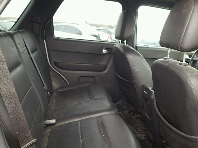 1FMCU94118KD55103 - 2008 FORD ESCAPE LIM SILVER photo 6