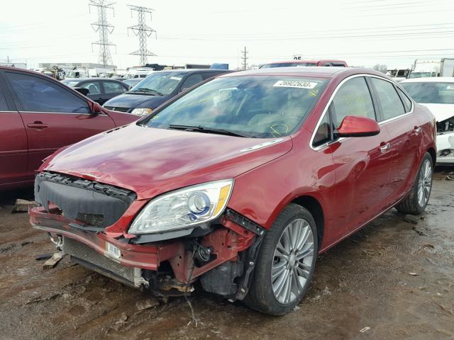 1G4PS5SKXD4235083 - 2013 BUICK VERANO RED photo 2