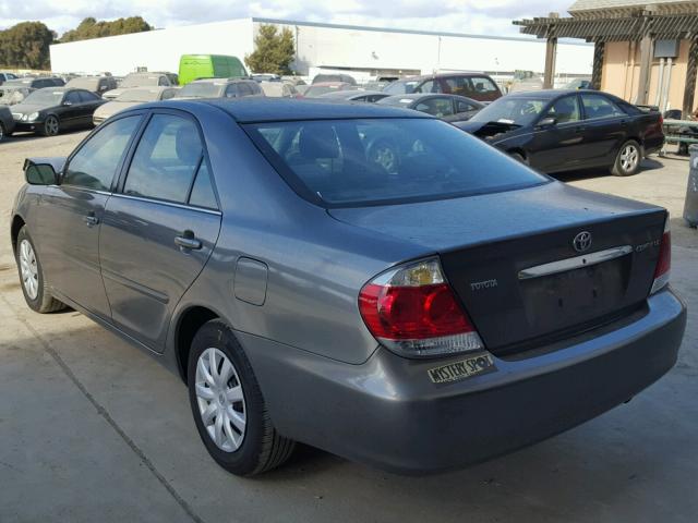 4T1BE32K45U518733 - 2005 TOYOTA CAMRY LE GRAY photo 3
