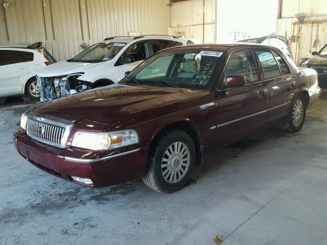 2MEFM74VX8X607807 - 2008 MERCURY GRAND MARQ BURGUNDY photo 2