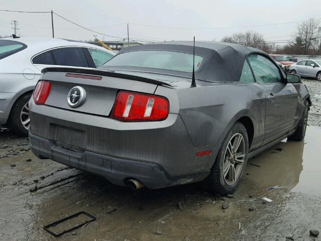 1ZVBP8EN3A5110100 - 2010 FORD MUSTANG GRAY photo 4