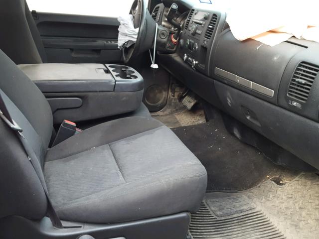 1GC1KXC82BF134484 - 2011 CHEVROLET SILVERADO SILVER photo 5