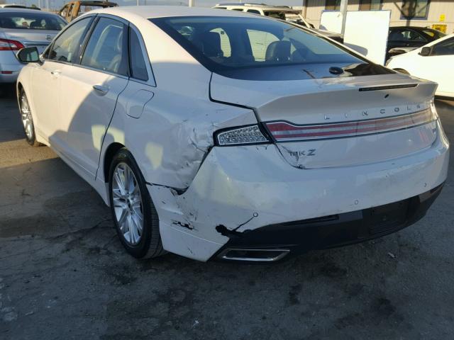 3LN6L2GK4GR630730 - 2016 LINCOLN MKZ WHITE photo 3