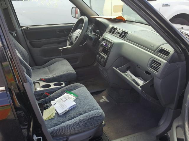 JHLRD2849WC006095 - 1998 HONDA CR-V LX BLACK photo 5