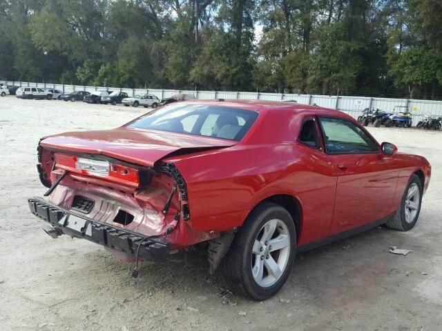 2C3CDYAG5CH213168 - 2012 DODGE CHALLENGER RED photo 4