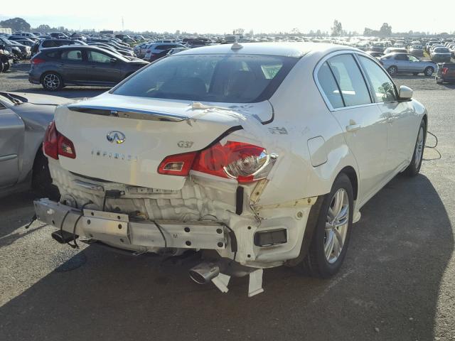 JN1CV6AP0DM300734 - 2013 INFINITI G37 BASE WHITE photo 4