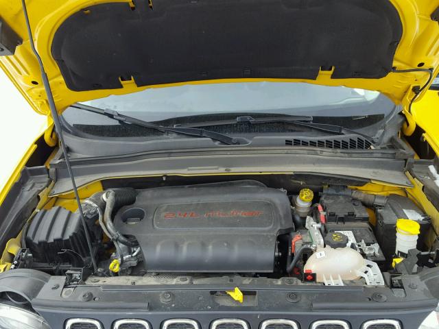 ZACCJAAT7FPB86292 - 2015 JEEP RENEGADE S YELLOW photo 7