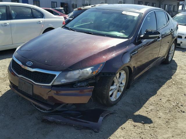 5XXGN4A75CG017317 - 2012 KIA OPTIMA EX BURGUNDY photo 2