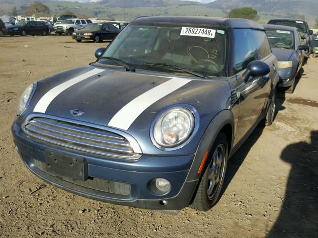 WMWML33599TX34940 - 2009 MINI COOPER CLU BLUE photo 2