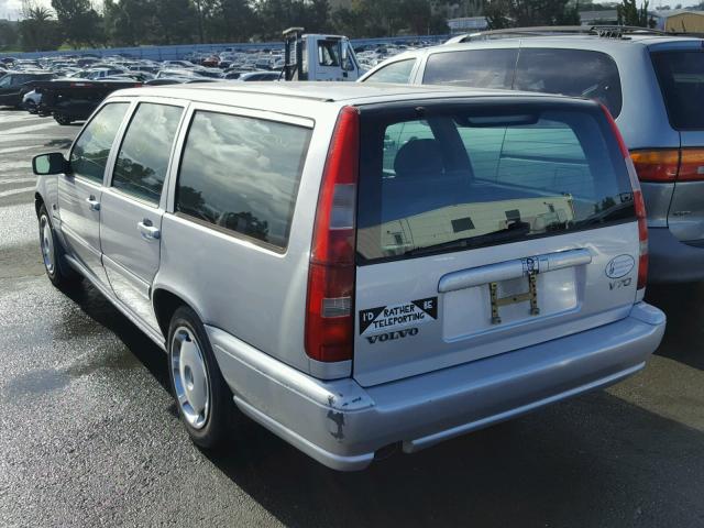 YV1LW55A1X2590163 - 1999 VOLVO V70 SILVER photo 3