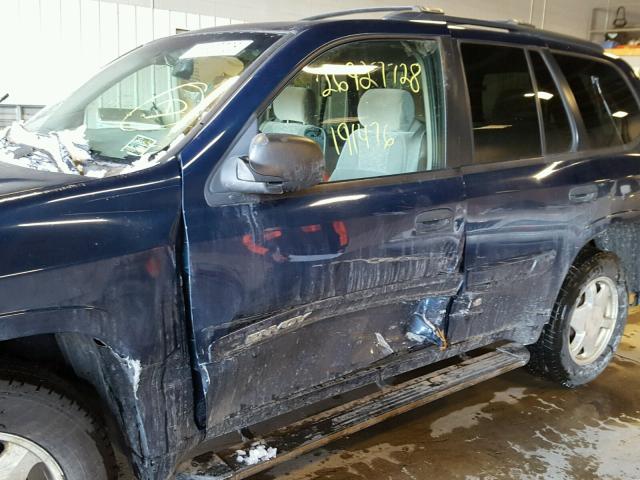 1GKDT13S822114786 - 2002 GMC ENVOY BLUE photo 9