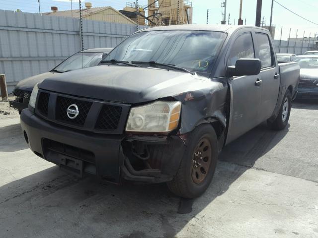 1N6AA07A64N591232 - 2004 NISSAN TITAN XE BLACK photo 2