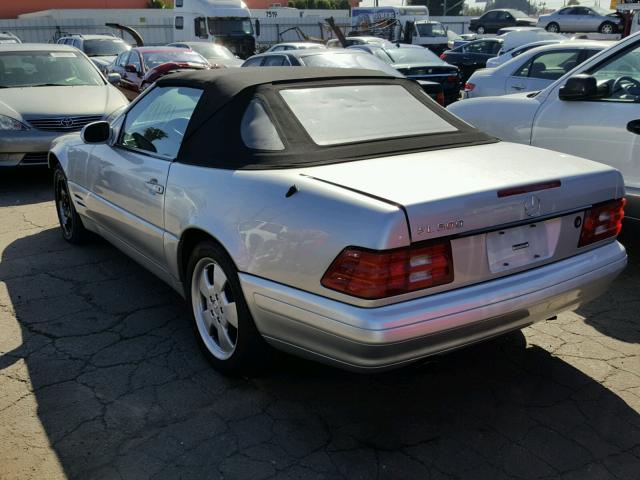 WDBFA68F0XF174790 - 1999 MERCEDES-BENZ SL 500 SILVER photo 3