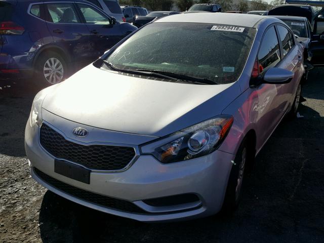 KNAFK4A62G5550387 - 2016 KIA FORTE LX SILVER photo 2