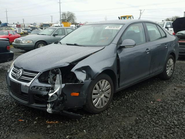 3VWJZ7AJXAM088836 - 2010 VOLKSWAGEN JETTA S 灰色 照片 2