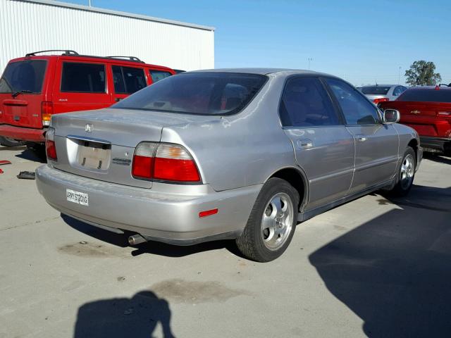 1HGCD5600VA278812 - 1997 HONDA ACCORD SE TAN photo 4