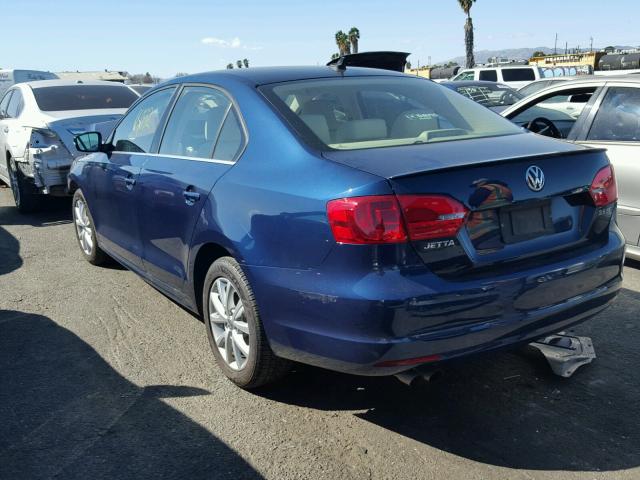 3VWDP7AJ8DM363322 - 2013 VOLKSWAGEN JETTA SE BLUE photo 3