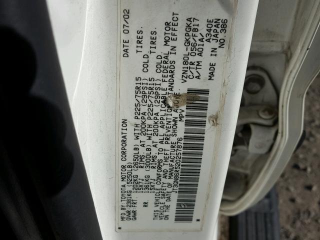 JT3GN86R520257876 - 2002 TOYOTA 4RUNNER SR WHITE photo 10