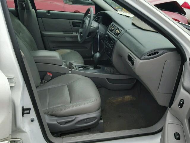 1FAFP53U87A195860 - 2007 FORD TAURUS WHITE photo 5