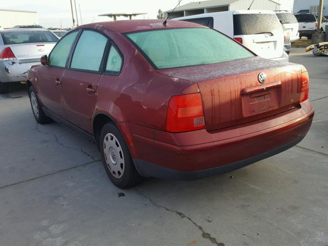 WVWMA63B6XE418090 - 1999 VOLKSWAGEN PASSAT GLS BURGUNDY photo 3