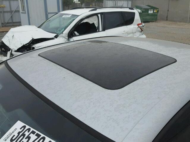 1G8AZ52F14Z127067 - 2004 SATURN ION LEVEL ვერცხლისფერი ფოტო 9