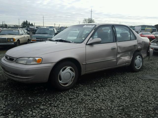 1NXBR18EXWZ122219 - 1998 TOYOTA COROLLA VE TAN photo 2