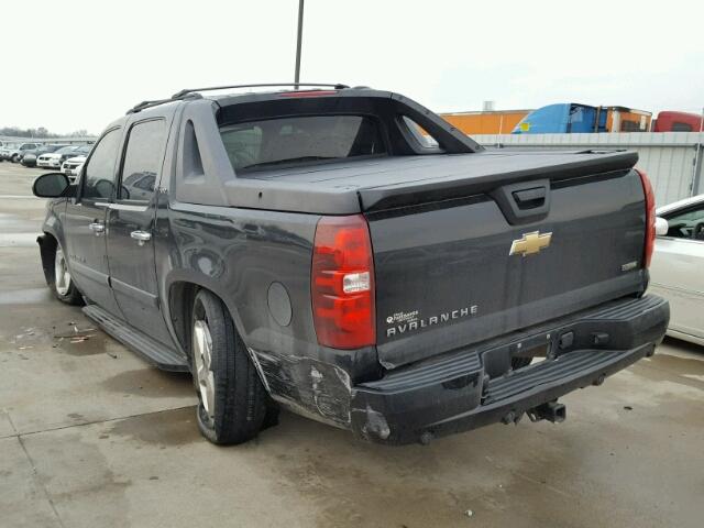 3GNEC12058G125011 - 2008 CHEVROLET AVALANCHE BLACK photo 3