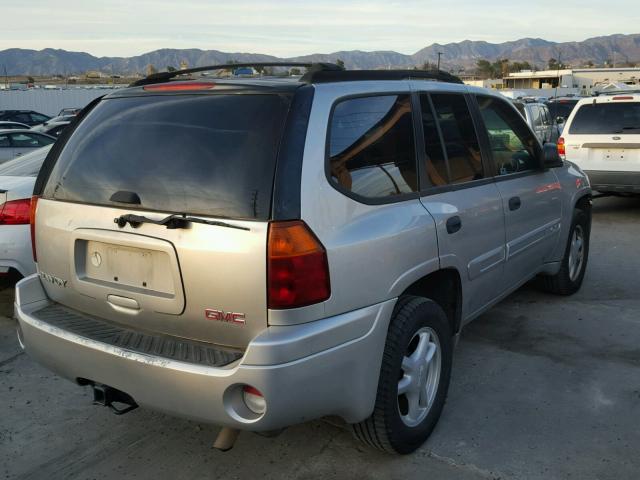 1GKDT13S252179671 - 2005 GMC ENVOY GRAY photo 4