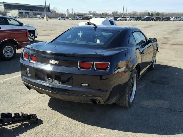 2G1FA1E34D9147023 - 2013 CHEVROLET CAMARO LS BLACK photo 4