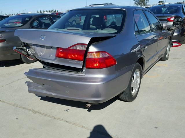 JHMCG6601YC034685 - 2000 HONDA ACCORD EX SILVER photo 4