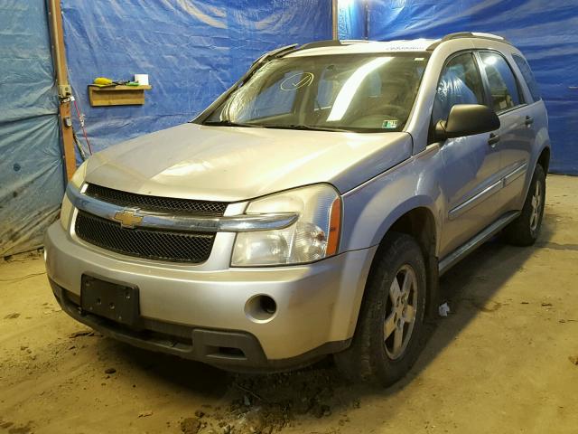 2CNDL23F076065500 - 2007 CHEVROLET EQUINOX LS SILVER photo 2