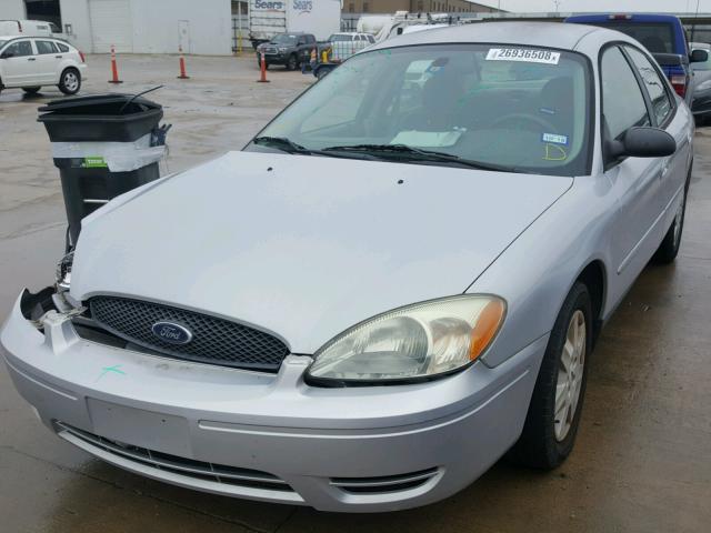 1FAHP53236A241133 - 2006 FORD TAURUS SE SILVER photo 2