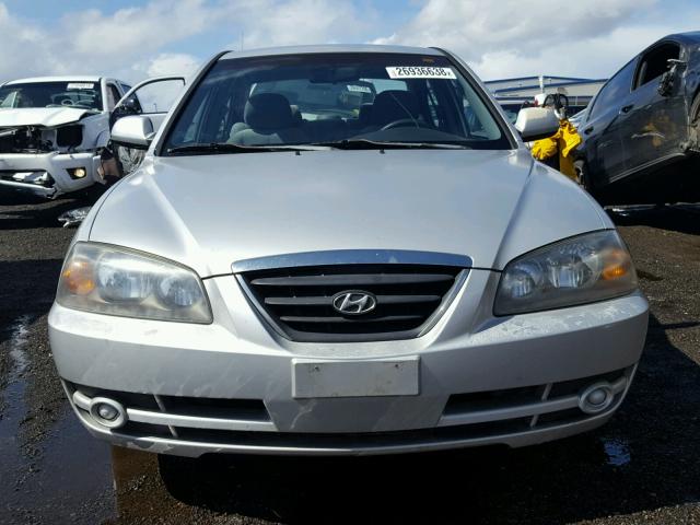 KMHDN46D75U116005 - 2005 HYUNDAI ELANTRA GL SILVER photo 9