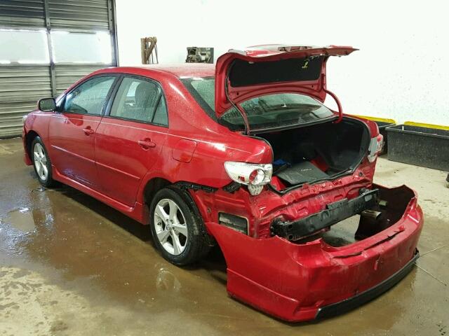 2T1BU4EE0DC935877 - 2013 TOYOTA COROLLA BA RED photo 3