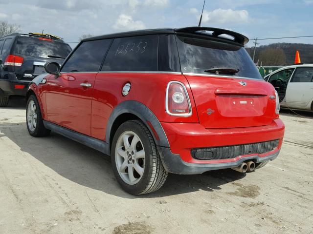 WMWMF735X9TT97435 - 2009 MINI COOPER S RED photo 3