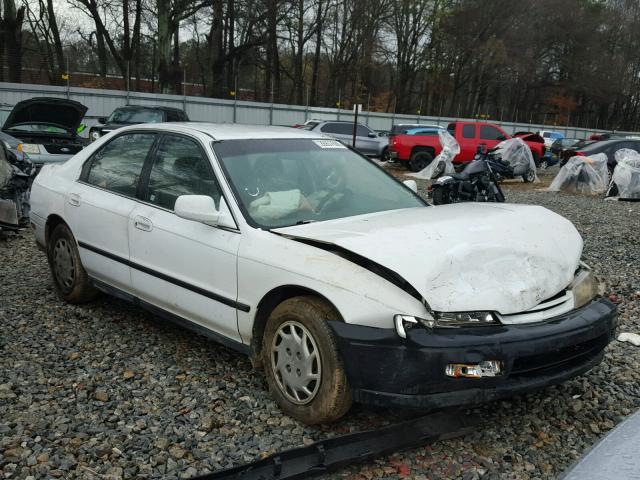 1HGCD5647RA012289 - 1994 HONDA ACCORD LX WHITE photo 1