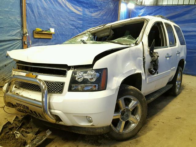 1GNSKAE09ER138499 - 2014 CHEVROLET TAHOE K150 WHITE photo 2