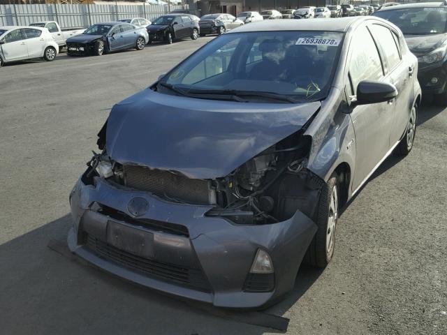 JTDKDTB35D1553653 - 2013 TOYOTA PRIUS C GRAY photo 2