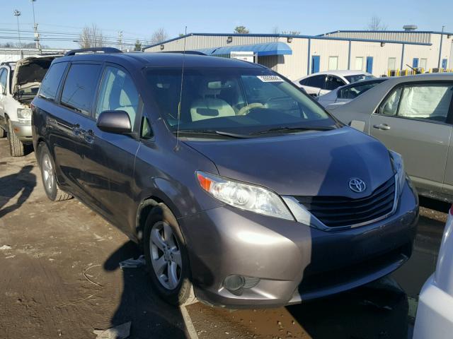 5TDKK3DC0CS233757 - 2012 TOYOTA SIENNA LE GRAY photo 1