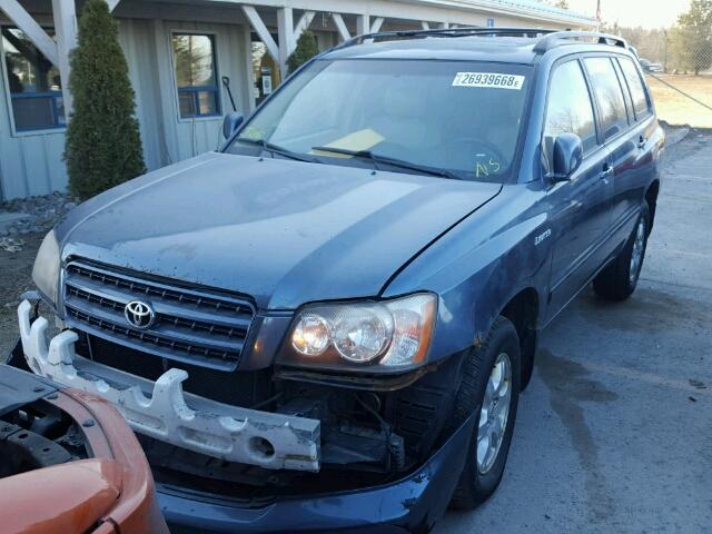 JTEHF21A330110240 - 2003 TOYOTA HIGHLANDER BLUE photo 2