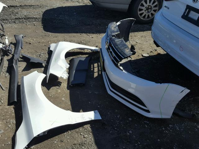 3VW2K7AJ6FM328108 - 2015 VOLKSWAGEN JETTA BASE WHITE photo 9