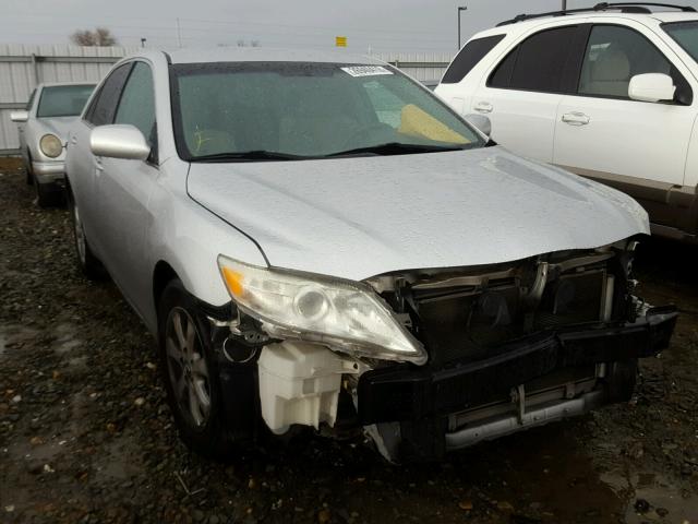 4T1BF3EKXBU701901 - 2011 TOYOTA CAMRY BASE SILVER photo 1