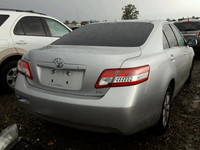 4T1BF3EKXBU701901 - 2011 TOYOTA CAMRY BASE SILVER photo 4