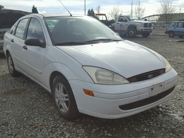 1FAFP34P01W176274 - 2001 FORD FOCUS SE WHITE photo 1